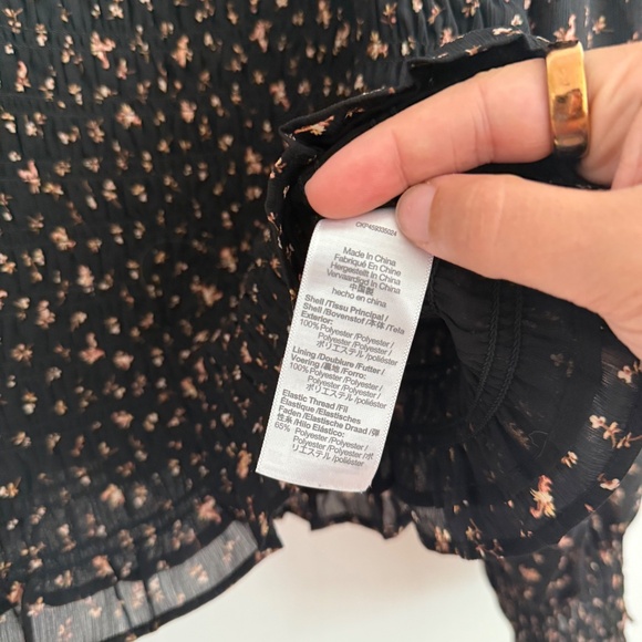 (Re)sourced Georgette Lucie Bubble-Sleeve Smocked Top in Stem Scatter - Picture 6 of 7